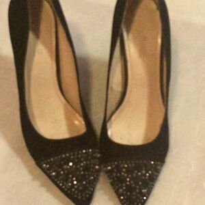 Anne Michele  Excellent condition 3 inch pumps. Party Pump. Holiday sparkle.